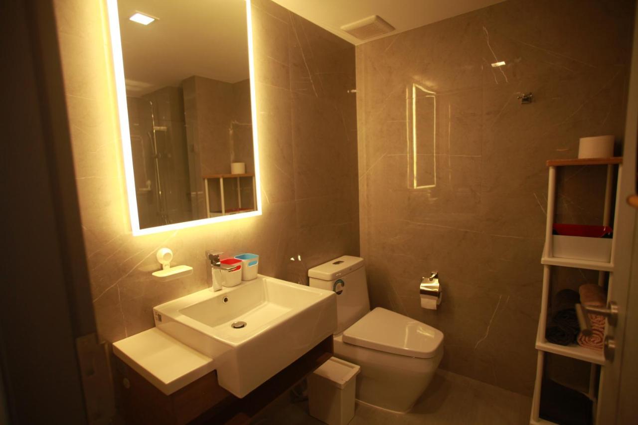 Huahin Dusitd2 Residences, Apartments Near Beach Ngoại thất bức ảnh